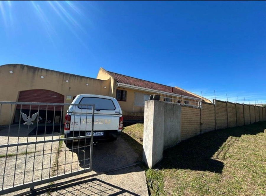 3 Bedroom Property for Sale in Amalinda Eastern Cape